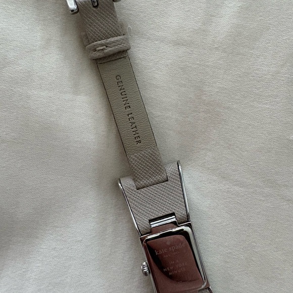 Kate Spade Watch - Picture 4 of 6